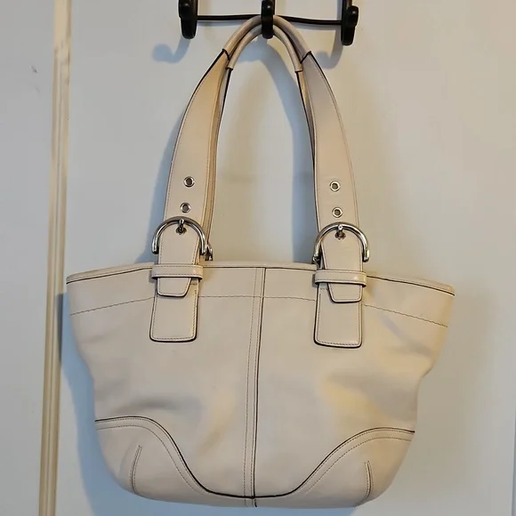 Coach Cream Soho Hampton Shoulder Bag